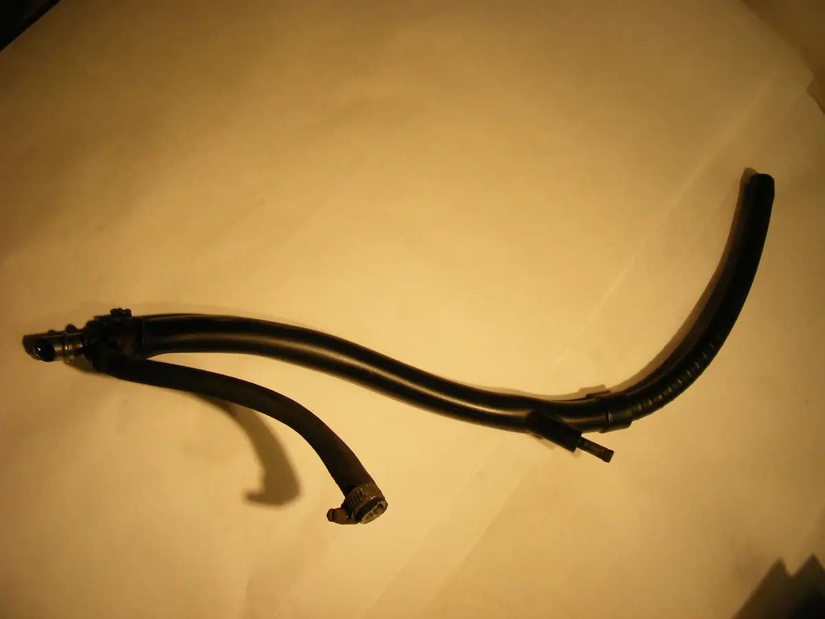 Saab 900 Classic Pcv System Hose 7517014 7516875 Crankcase Vent Hose Turbo 16V Rare - 85 86 87 88 89 90 91 92 93 1