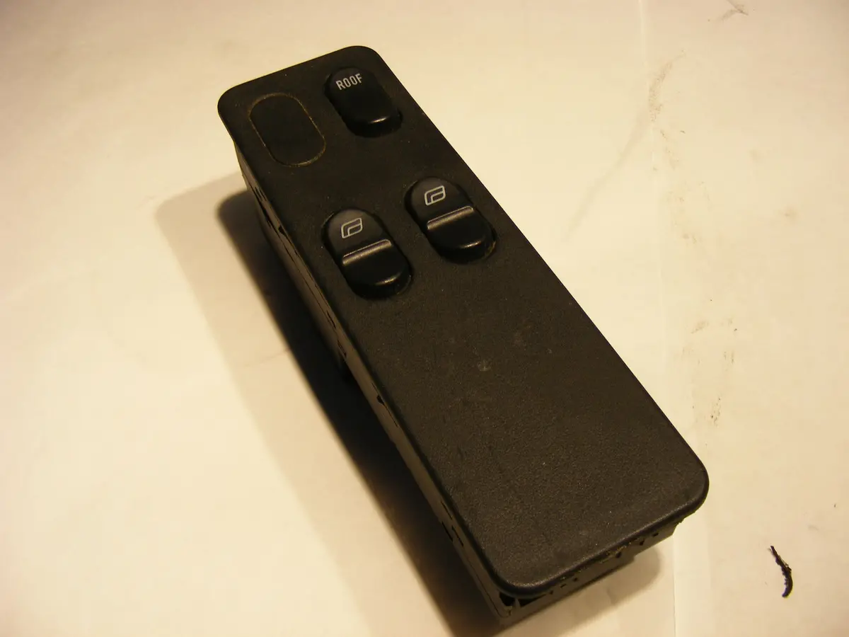 Saab 900 Classic 3 Door W/Sunroof Spg Turbo Power Window Switch Pack 4108510 91 92 93 1
