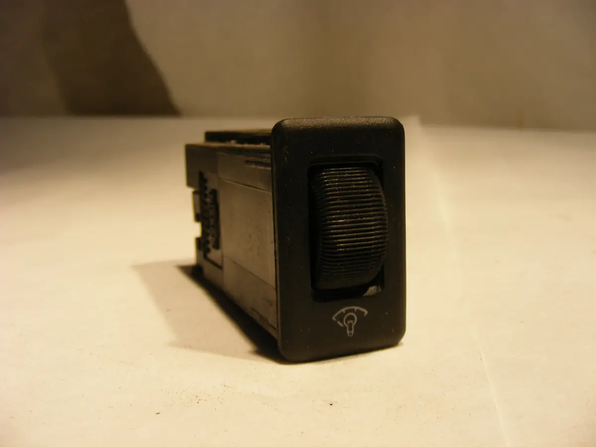 Nissan Frontier Pick Up Truck / Xterra Instrument Dimmer Switch Lighting Dash Board Light Rheostat 259803S500 / 25980 3S500 1