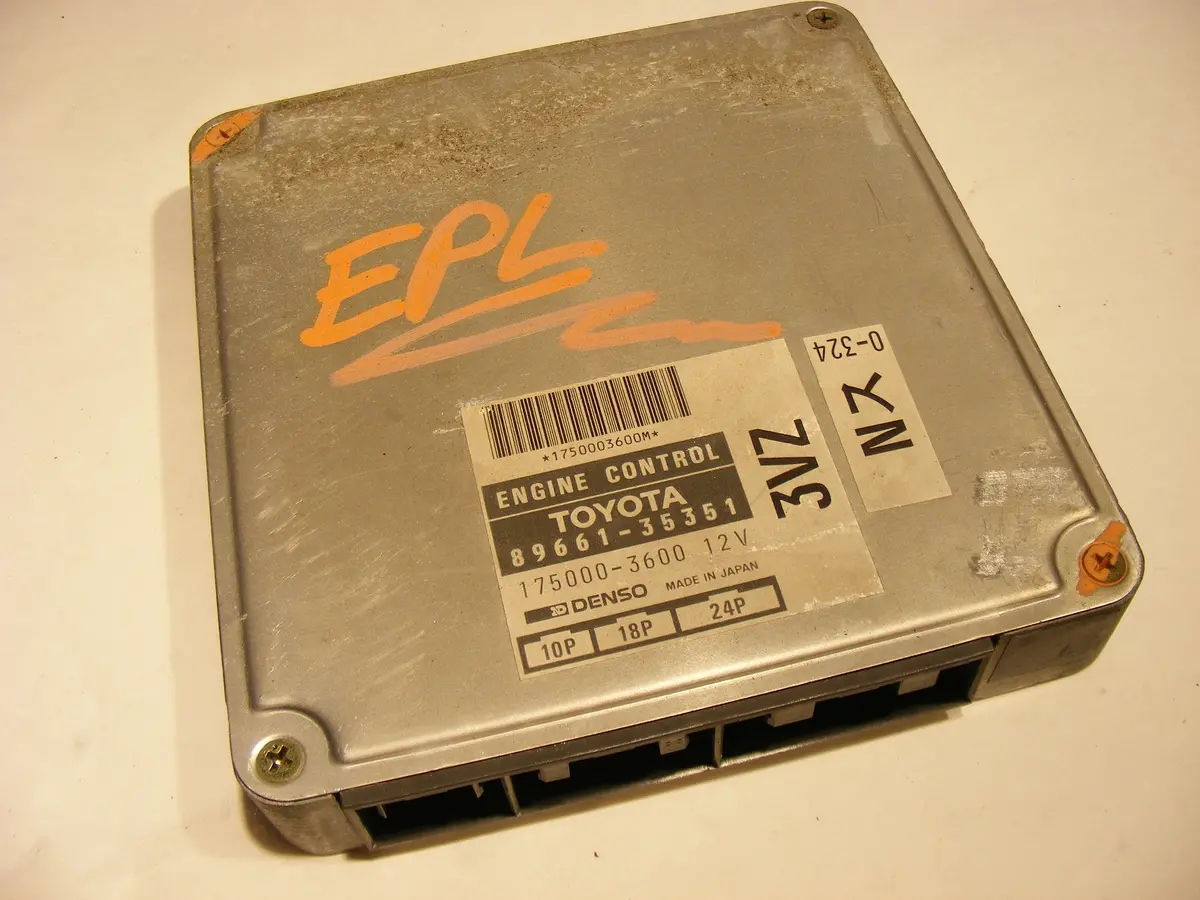 1990 90 Toyota Pickup / 4 Runner Computer Ecu 89661 35351 Ecm Engine Control Unit 3Vz V6 1