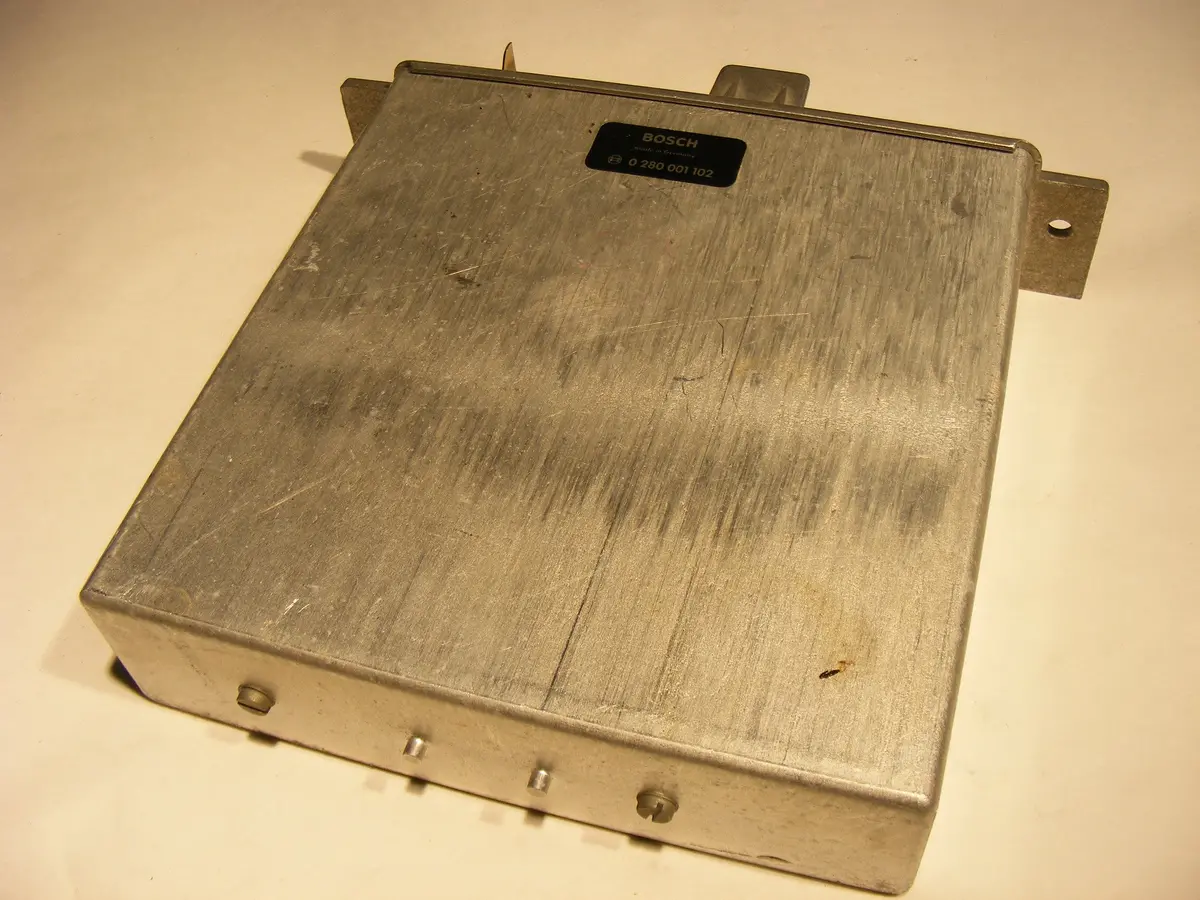 Bmw 77-81 0280001102 733I 530I 630I Bosch Dme Ecu Ecm Fuel Injection Brain Bosch Computer 1