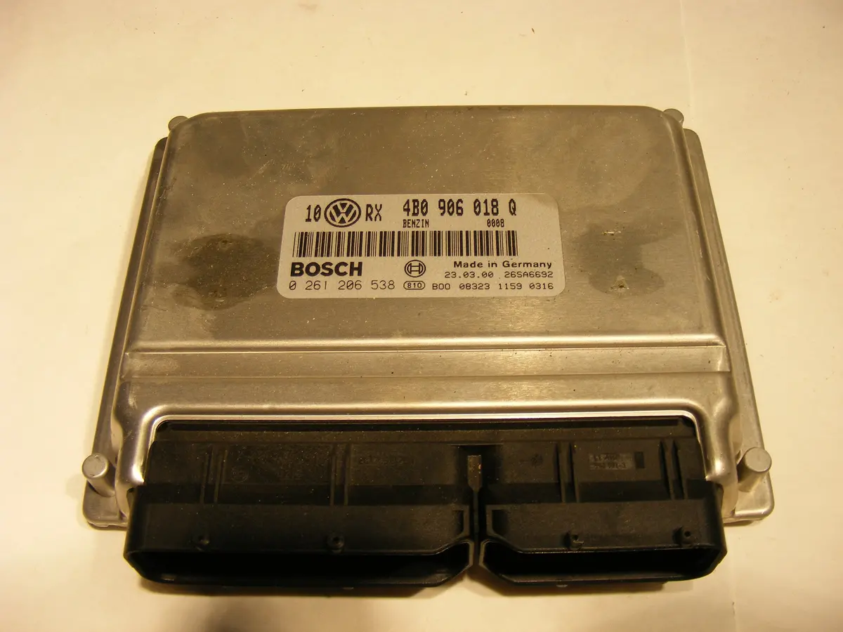 98 99 00 01 02 4B0906018q 0261206538 Audi A4 1.8T / Vw Passat Quattro Atw Engine Engine Ecu Ecm Bosch Computer 1