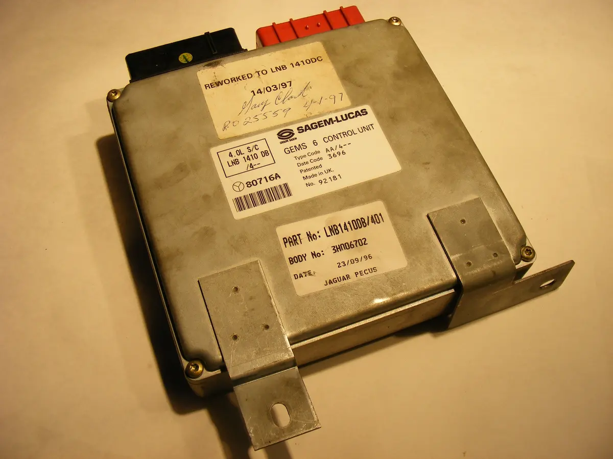 Jaguar Xjr6 Xjr 95-96-97 Engine Computer Ecm Ecu Pcm 80454F Lnb1410ce S/C Supercharged Gems 6 Control Unit Sagem-Lucas 2