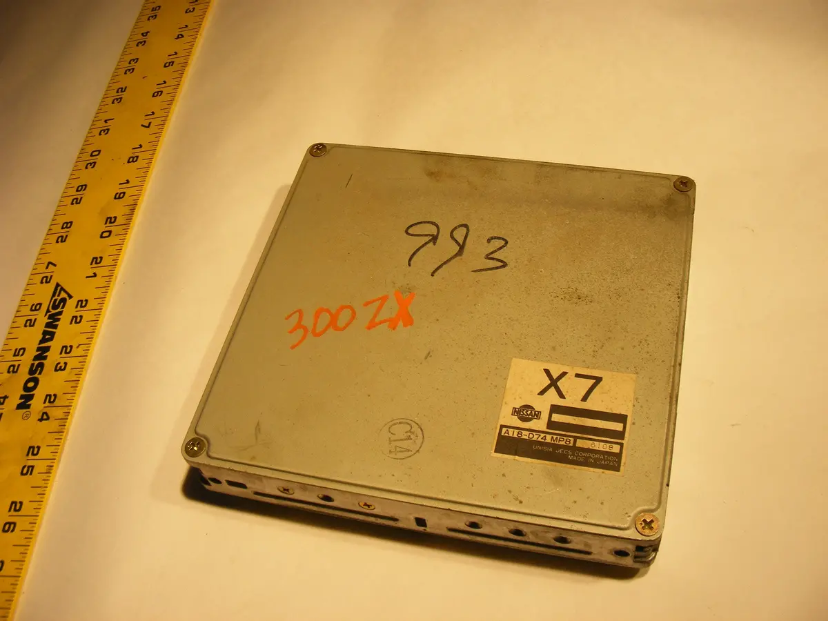 1996 Nissan 300Zx 3.0L A18-D74-Mp8 Engine Control Module Ecm Ecu Computer 1