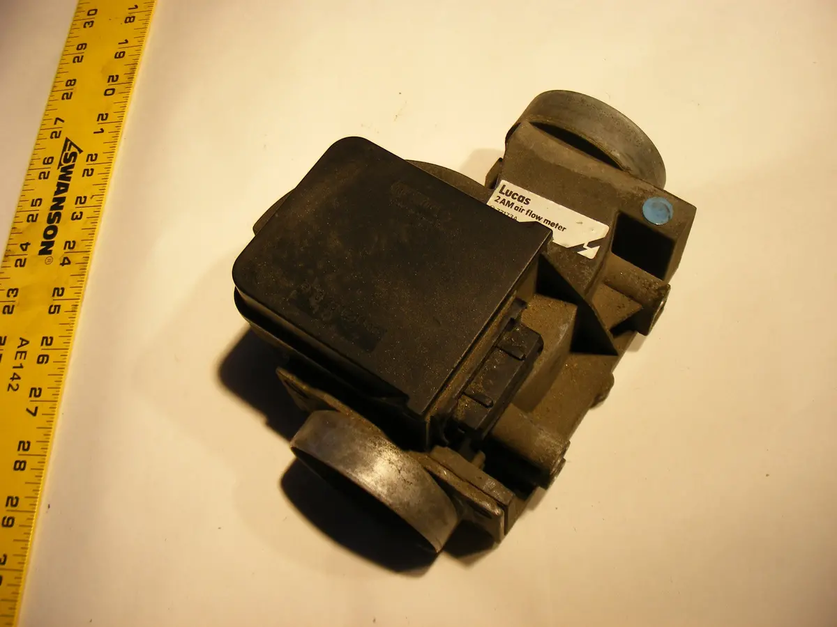 Jaguar Xj6 Mass Air Flow Sensor Meter Lucas 2Am 73173A 0280202008 Triumph Tr8 1