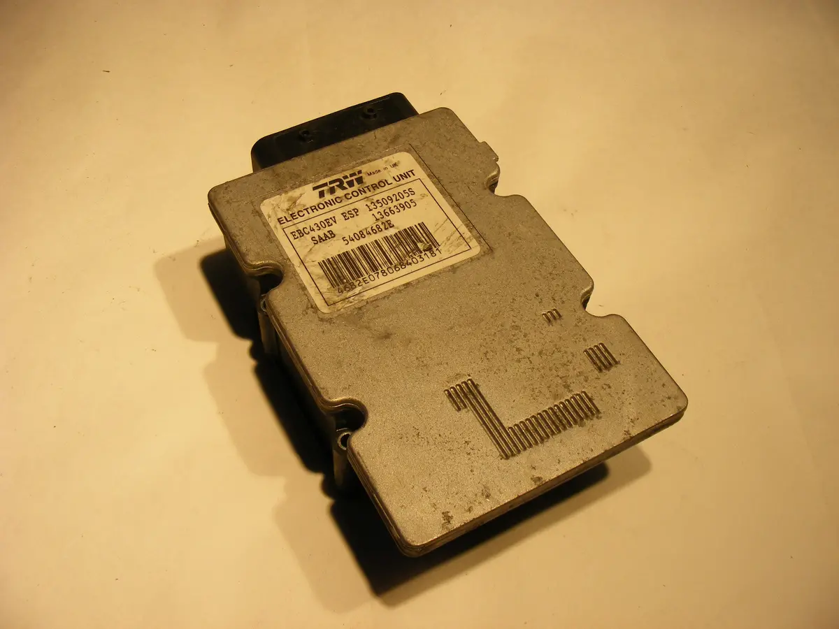 Saab 9-3 03 04 Anti Lock Brake Abs Esp Electronic Control Unit Ecm Ecu 13509205S 13663905 1
