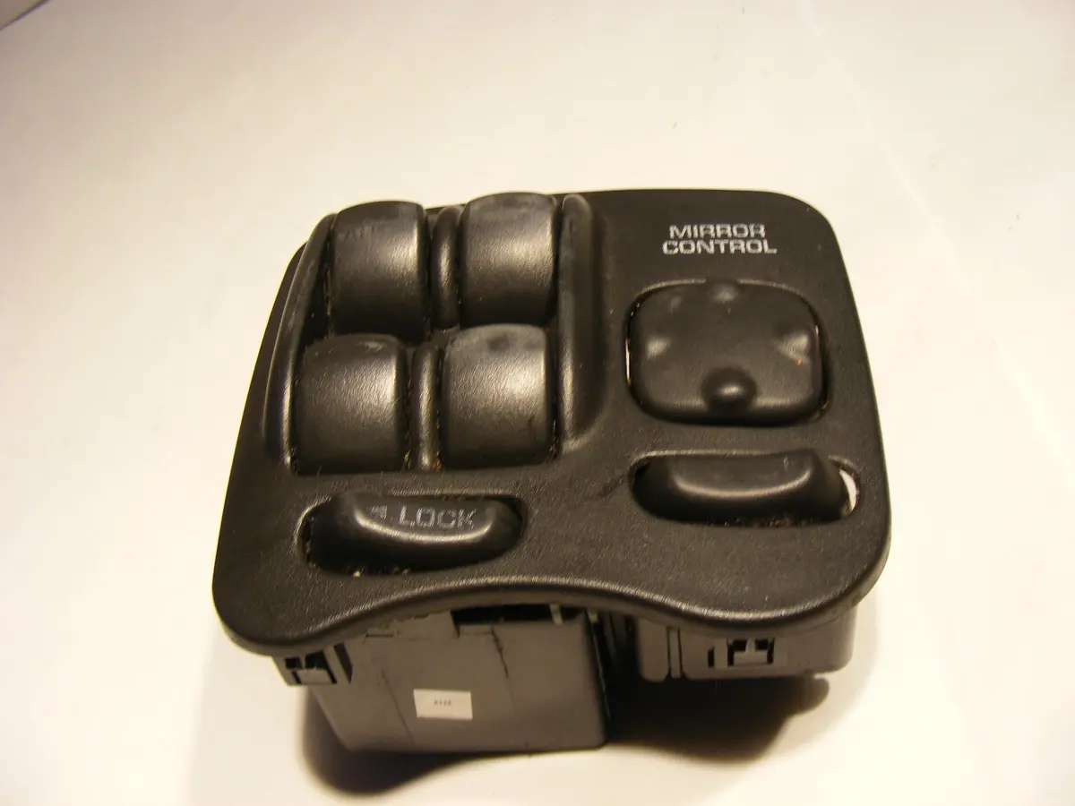 Saturn Sl1 Sl2 Sw1 Sw2 4 Door Power Window Switch Pack 00 01 02 Sl-1 Sl-2 Sw-1 Sw-2 Sl 1