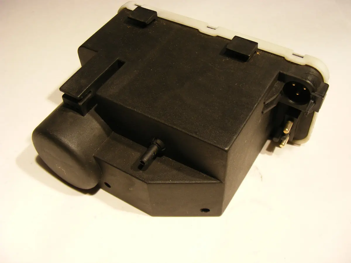 Mercedes-Benz Oem Central Door Locking Vacuum Pump 1248000348 0132006321 Bosch 1