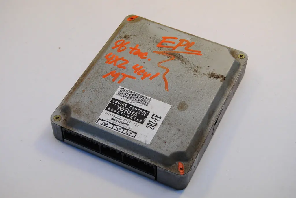 Toyota Tacoma Pickup Truck 95 1995 Engine Ecm Denso Computer Ecu 89661 04090 3.4 Liter 1