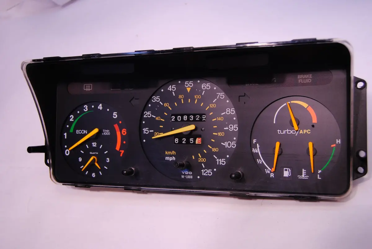 Saab 900 Turbo Classic Complete Gauge / Instrument Cluster Assembly 85 86 87 88 1