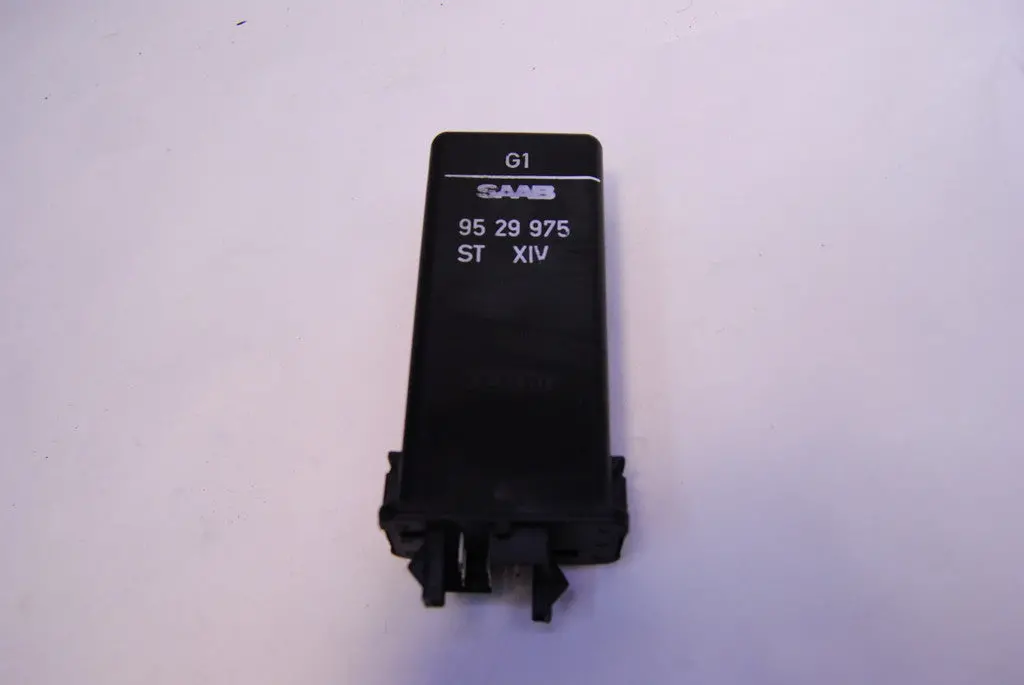 Saab Classic 900 9000 Central Locking Control Locks 9529975 85 86 87 88 89 90 91 1