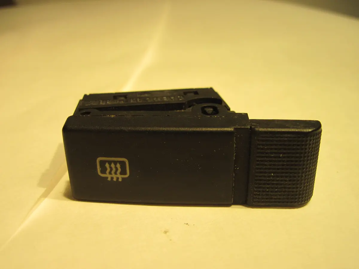 857941503B Vw Quantum Audi 4000 / Coupe Quattro Rear Defrost Defroster Switch 8579415 03B 1
