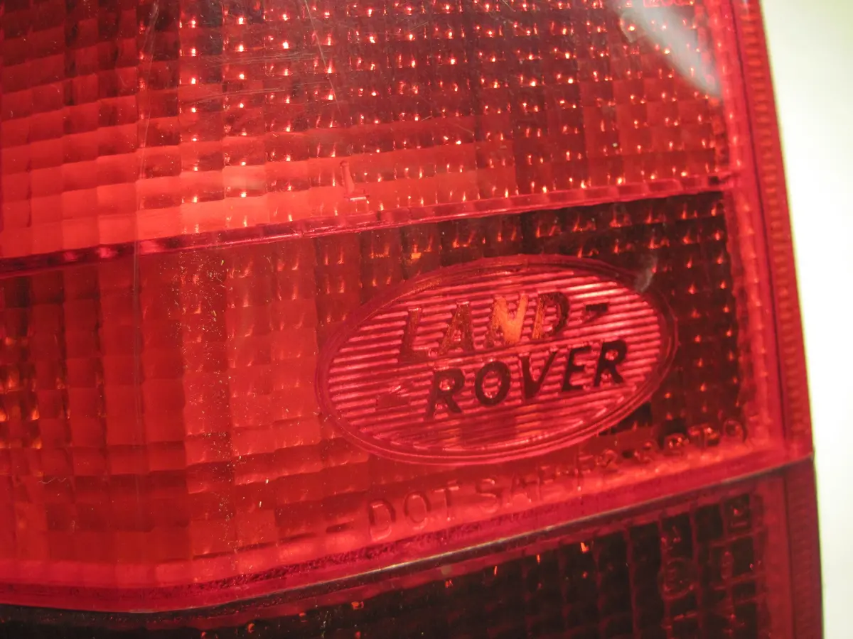 Land Rover Discovery Series I Lh Driver Side Tail Light Assembly Amr5150 94 95 All Red 2
