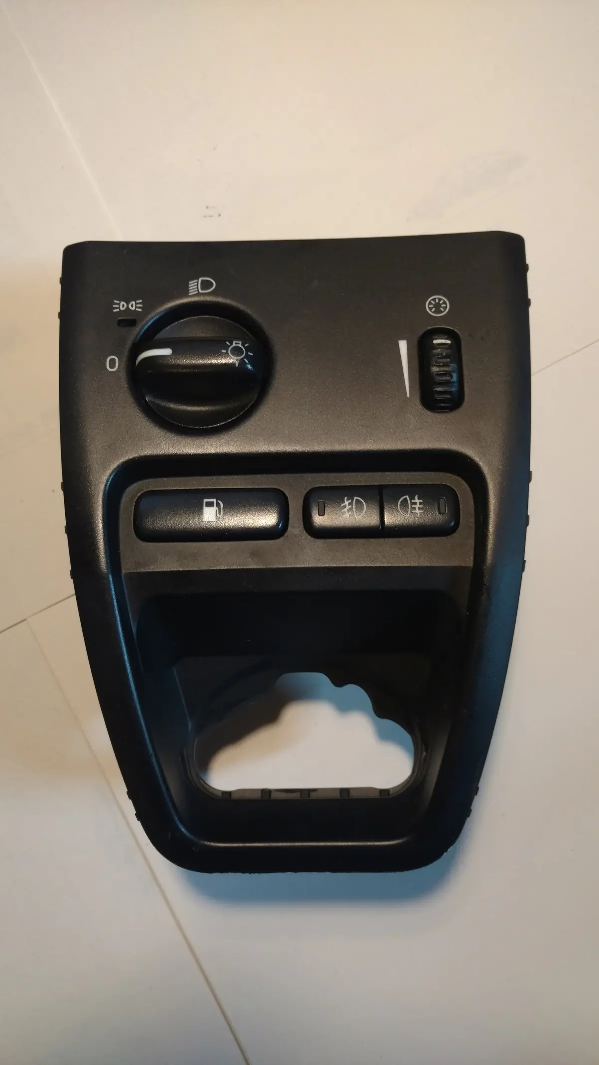 Headlight Fog Light Fuel Door Release Switch 2003 Volvo Xc90 8685454 1