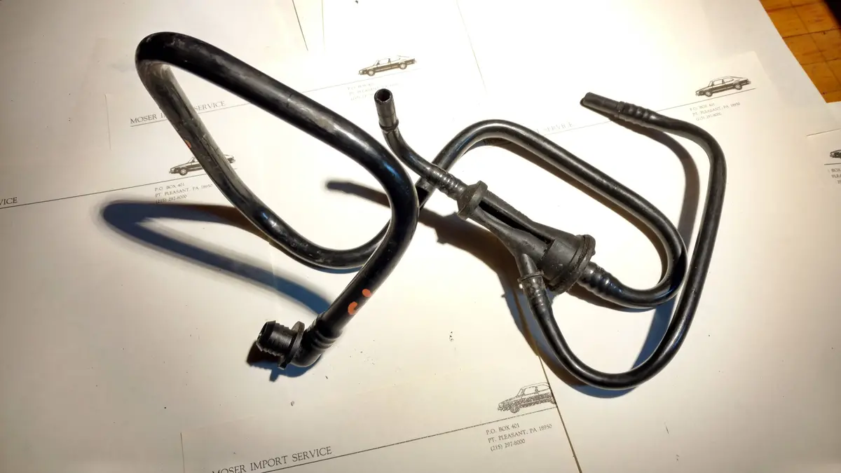 Saab 9-3 Plastic Brake Booster To Manifold Vacuum Hose 5231618 1