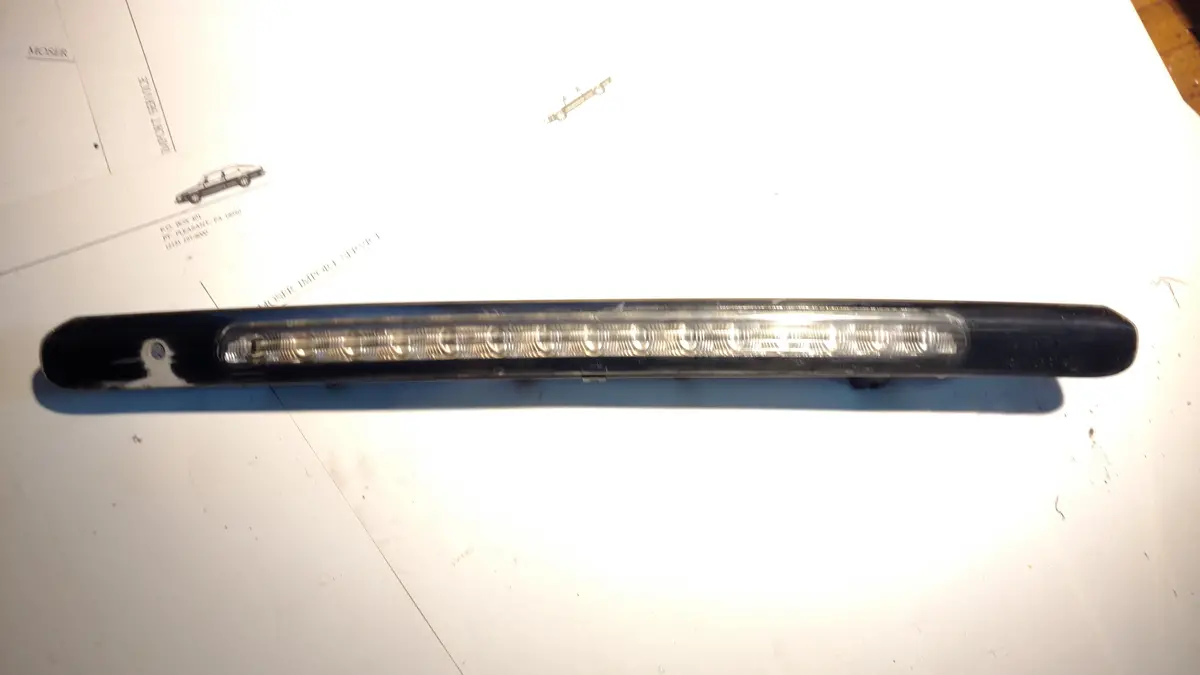 Saab 9-3 Wagon Sport Combi Led 3Rd Brake Light Assembly 12792233 04 05 06 07 08 09 10 11 1