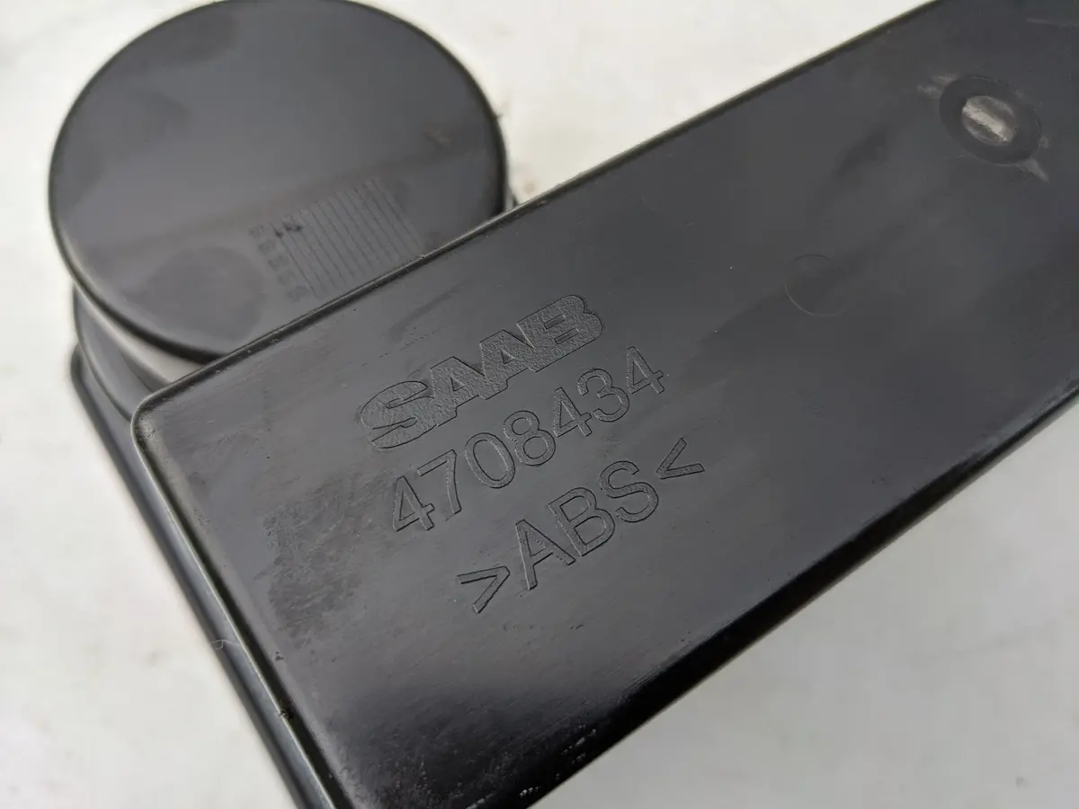Saab 9000 Center Console Storage Tray Cubby Dual Cup Holder 4708434 2