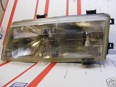Saab 9000 Head Light Driver 93-98 Cs Cse Aero 9084112  9084179 9082892 1