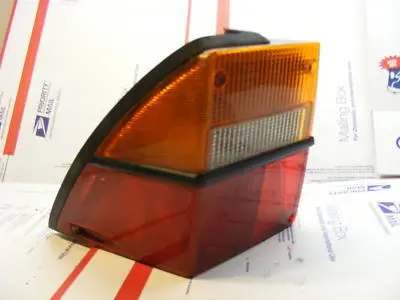 Saab 900 87-93 3 Door Hatch Back Tailight Lh Turbo Spg 8585358 1