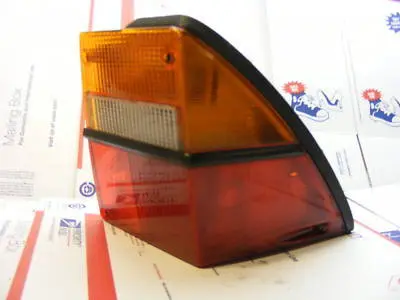 Saab 900 87-93 3 Door Hatch Back Tailight Rh Turbo Spg 8585366 1