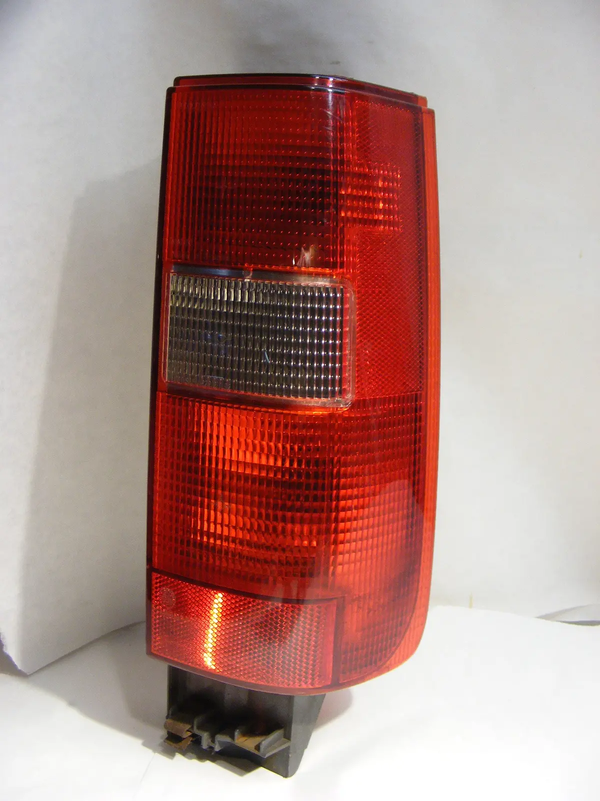 Volvo 850 Wagon V70 Right Lower Tail Light Assembly Oem 3512323 94 95 96 97 98 99 00 1