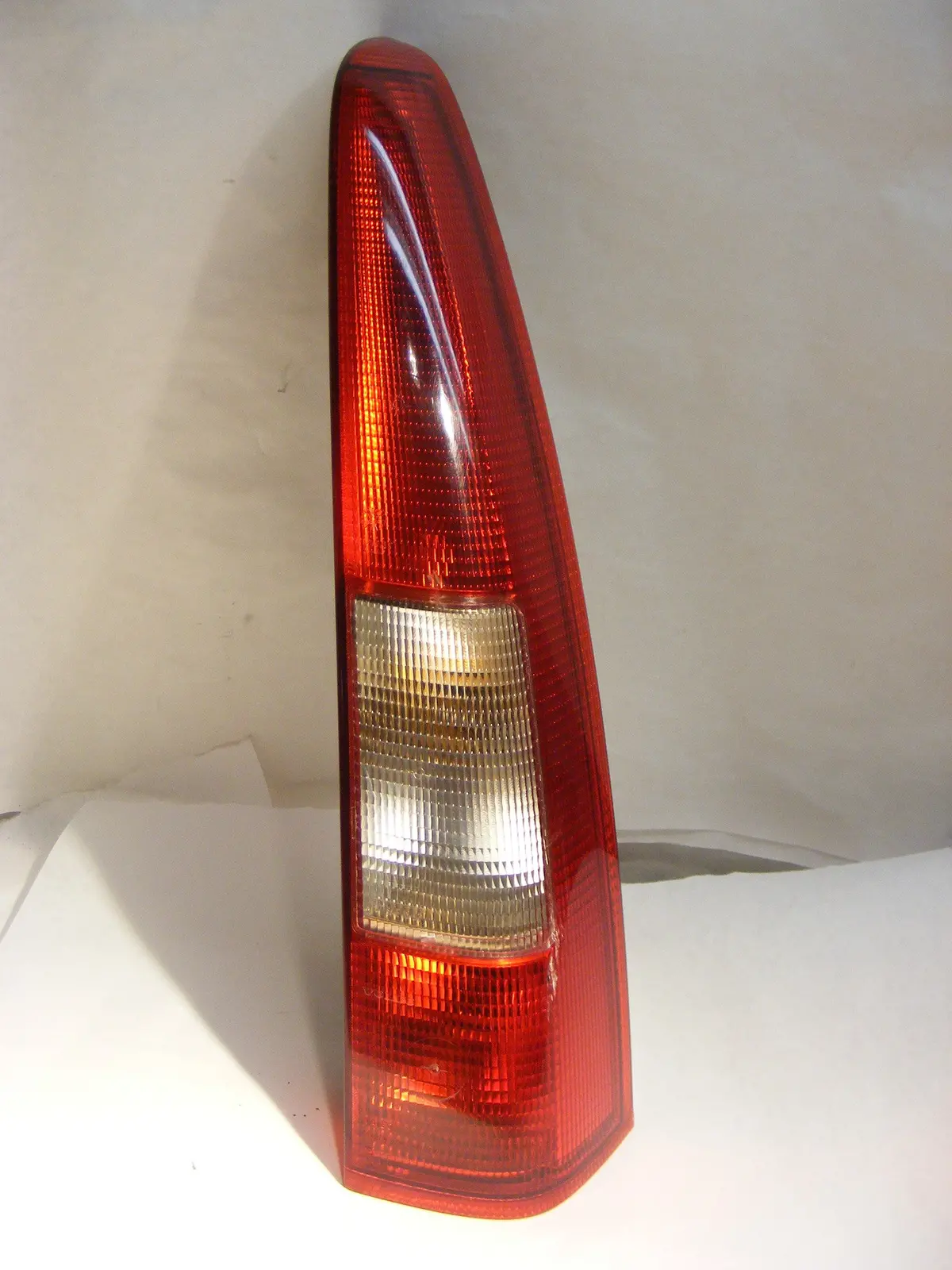 Volvo 850 Wagon V70 Right Upper Tail Light Assembly Oem 9157802 94 95 96 97 98 99 00 1