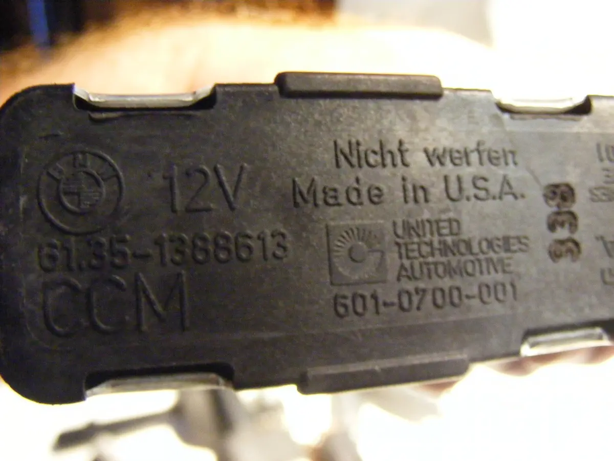 Bmw E34 E32 735I 535I Ccm System Check Control Module 6010700001 / 61351388613 / 61.35-1388613 2