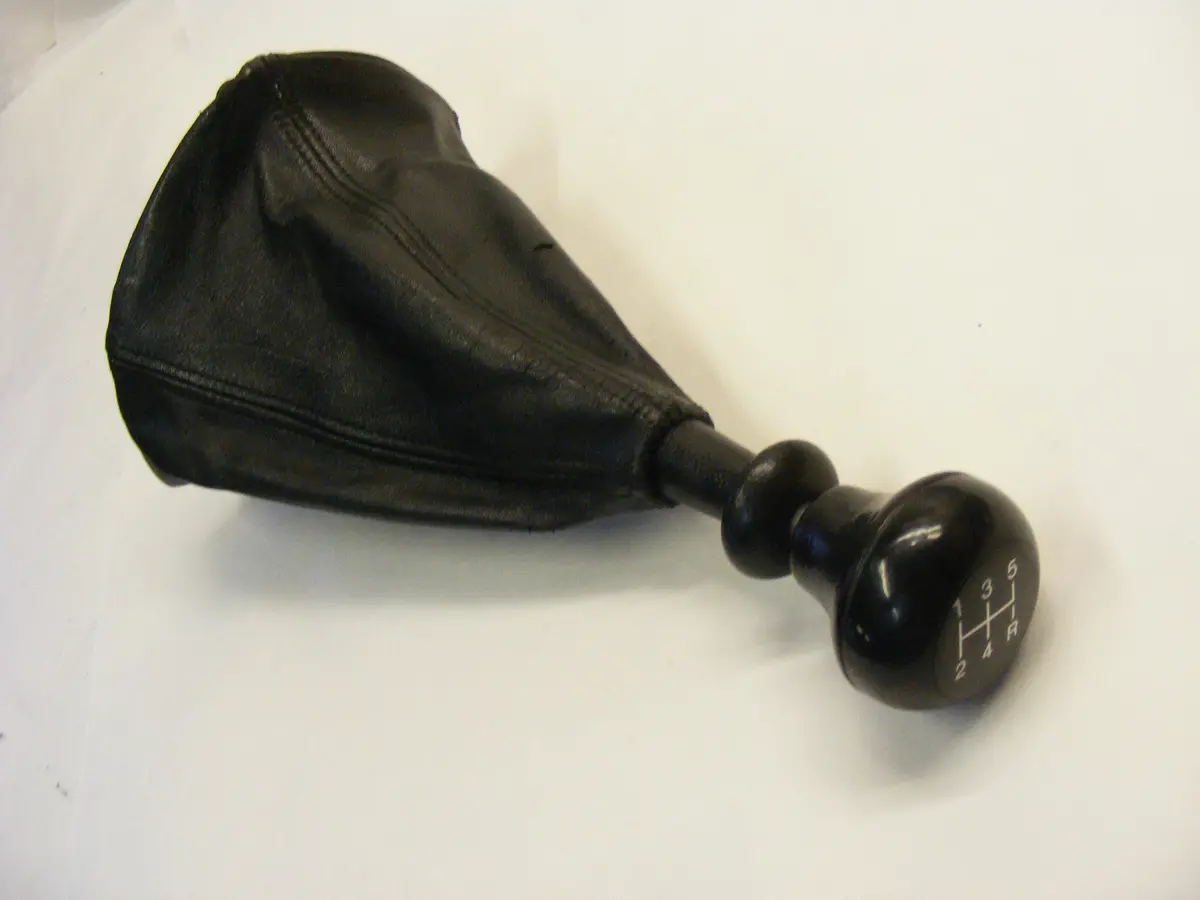 Saab 900 Turbo Leather Shift Boot W/ Shifter Classic Spg Convertible 9398215 7544828 9326380 9348665 4120036 8375024 9348541 9398215 1