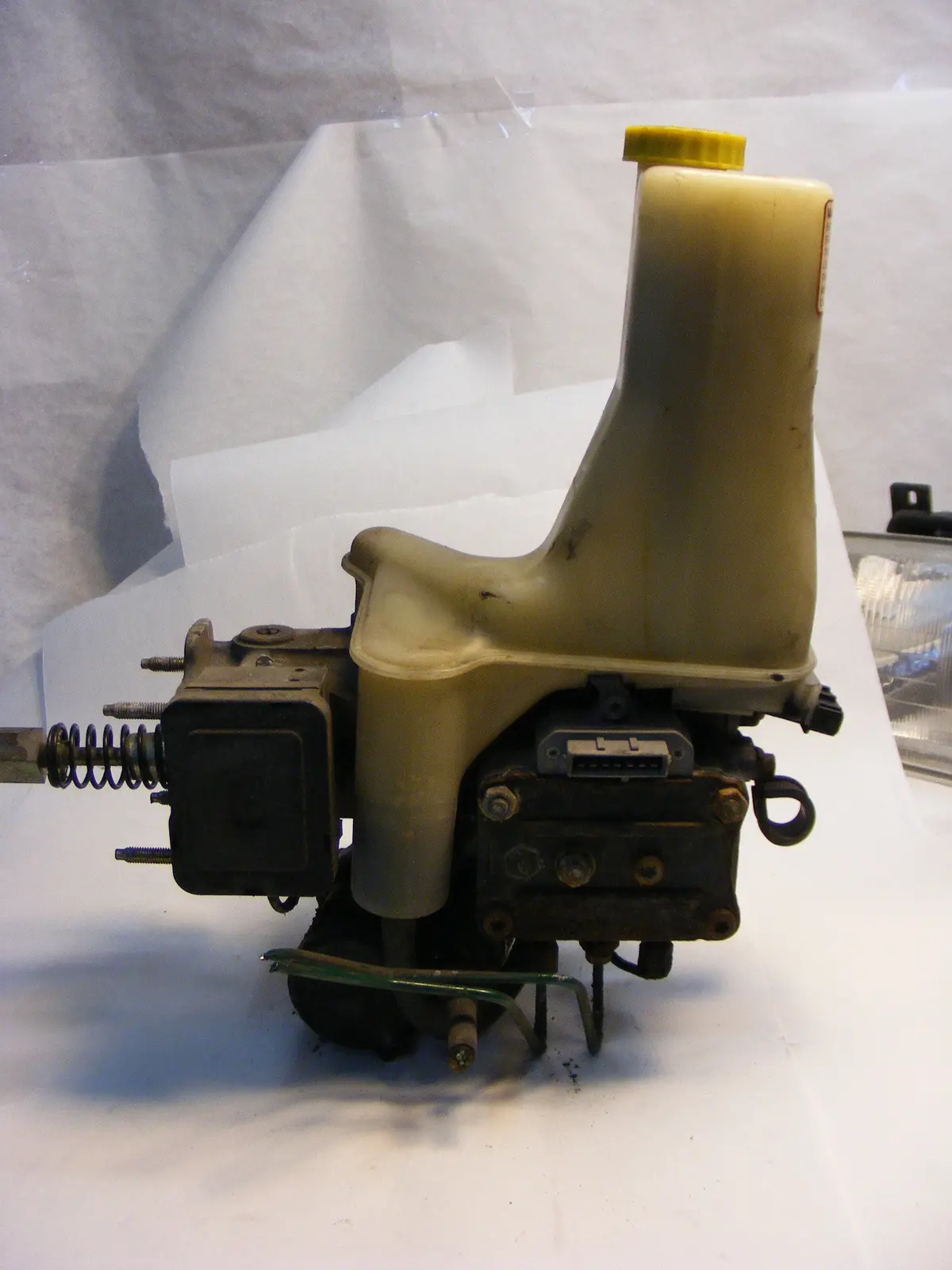 Saab 9000 Turbo Aero Tcs Complete Abs Brake Master Cylinder 92 93 2