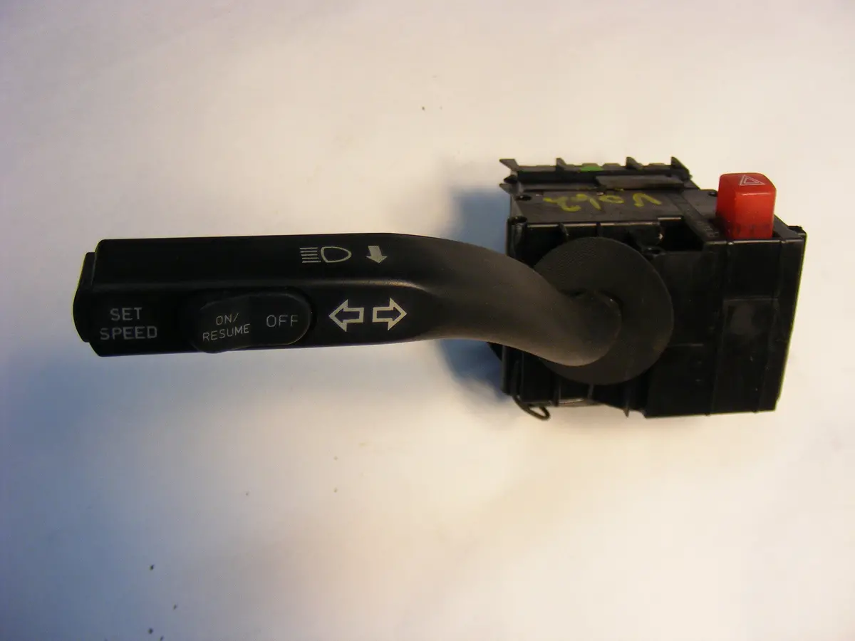 Saab 9000 Turn Signal Switch W/Cruise 86 9517533 Nice Stalk 1