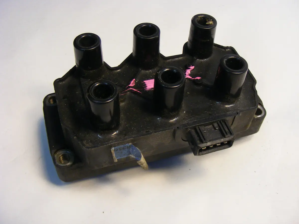 Saab 900 9000 94-95 V6 Bosch Ignition Coil Module Assembly 0221503002 /  0 221 503 002 1