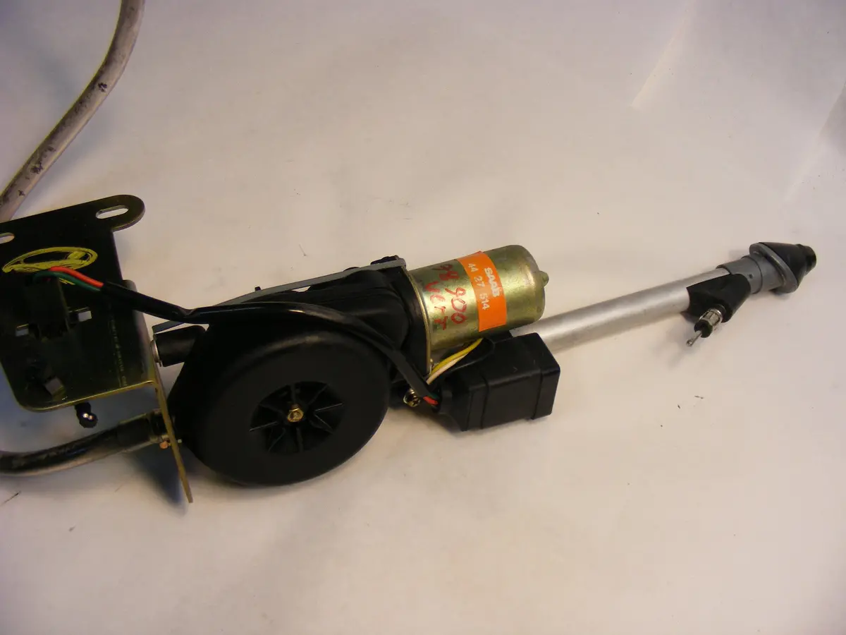 Saab Ng 900 Se Turbo / 9-3 Convertible Radio Power Antenna Mast + Motor Assembly 4427514 5035969 1