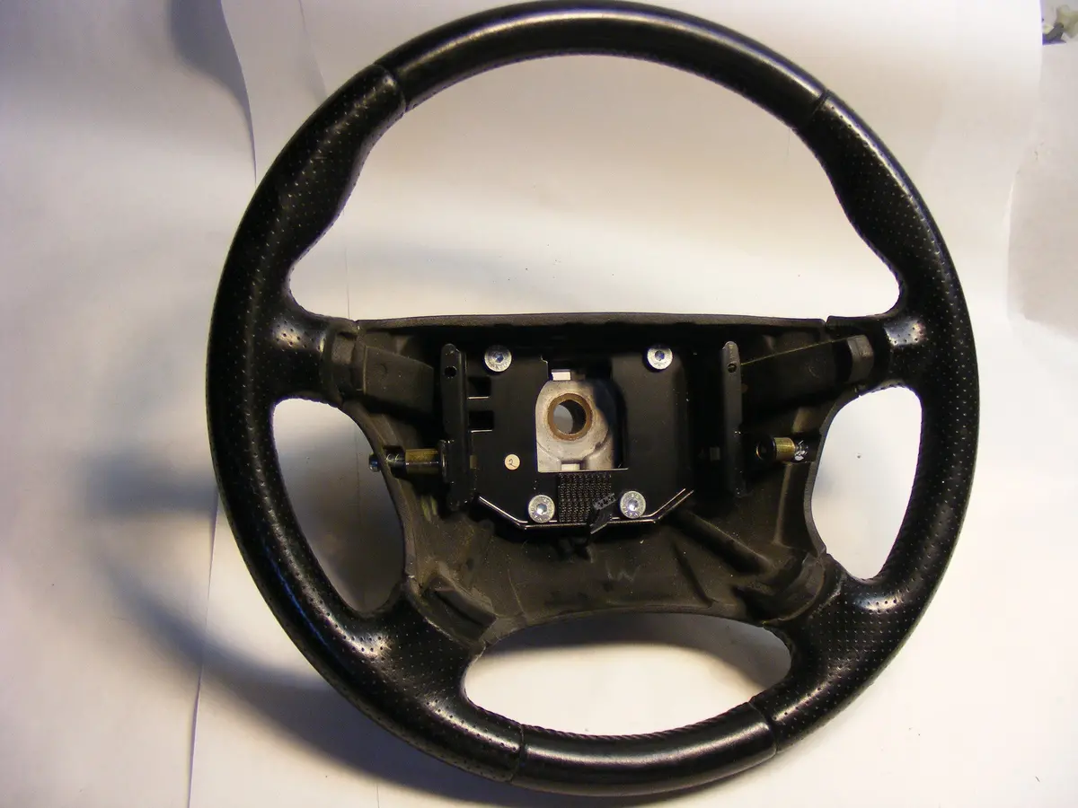1999-2005 Saab 9-3 9-5 Steering Wheel Perforated Leather Sport Se Viggen Aero 4763553 1