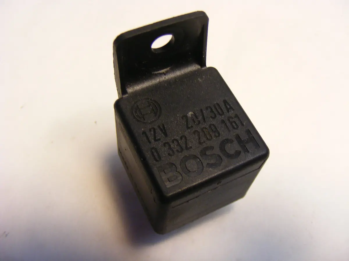 Saab 9-5 9-3 Multi Purpose Relay Bosch 0332209161 0 332 209 161 1