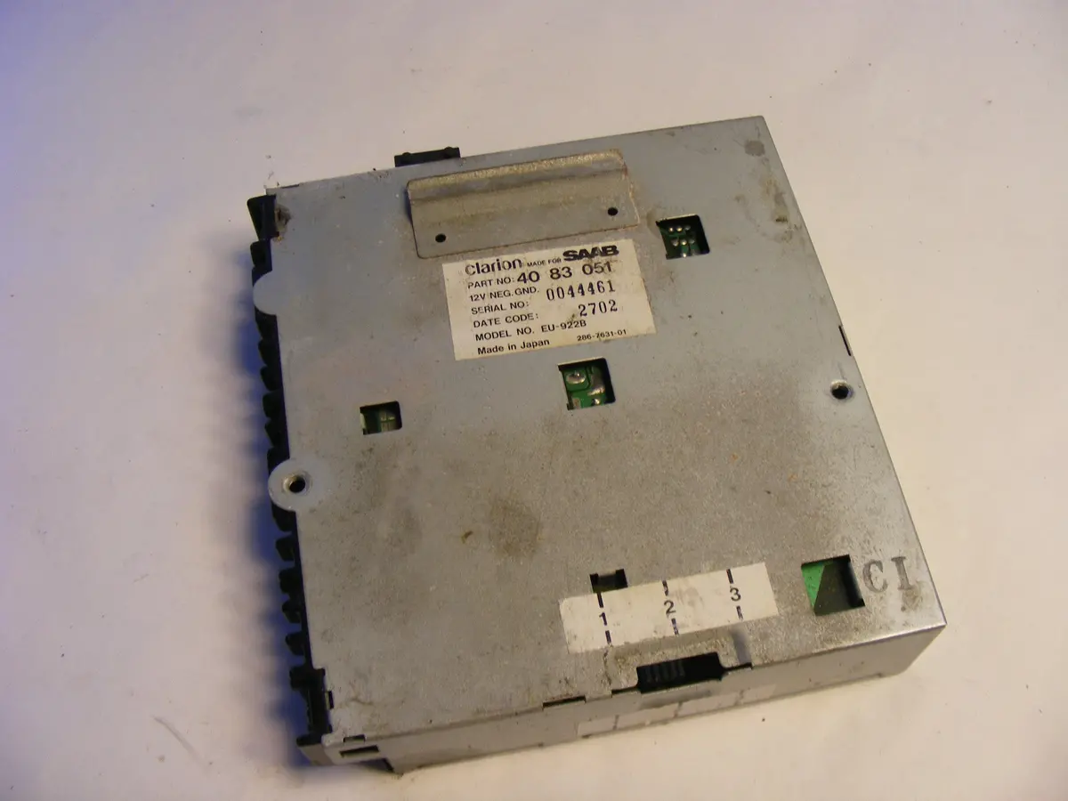 Saab 900 9000 92 93 94 Radio Amplifier Clarion Amp 4083051 For Rear Speakers Rare Classic 1