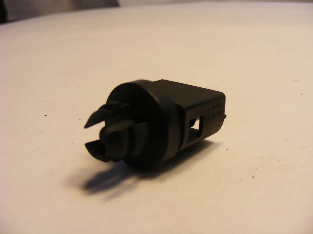 Saab 900 9000 9123456 Outside Air Temperature Sensor Oem Ambient Temp Exterior Sender Sensor 1