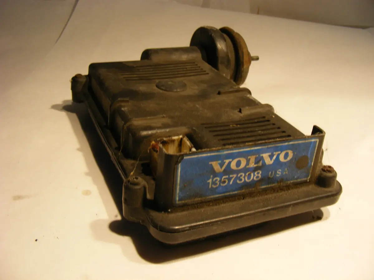 Volvo 240 Chrysler Ignition Control Unit Ecu Computer 87-88 1357308 1