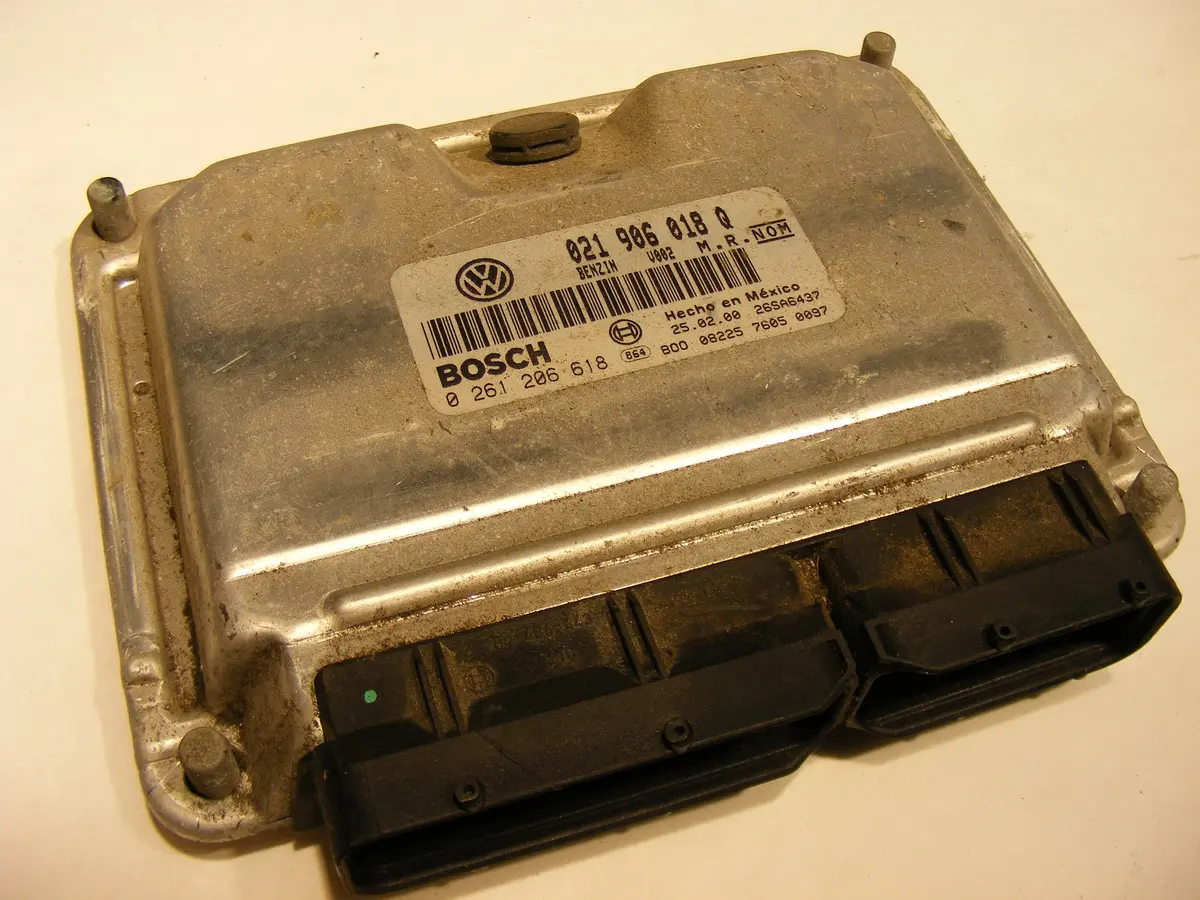 Vw Volkswagen Golf Jetta Vr6 01-02 Ecu Ecm Engine Computer Bosch 021906018Q 1