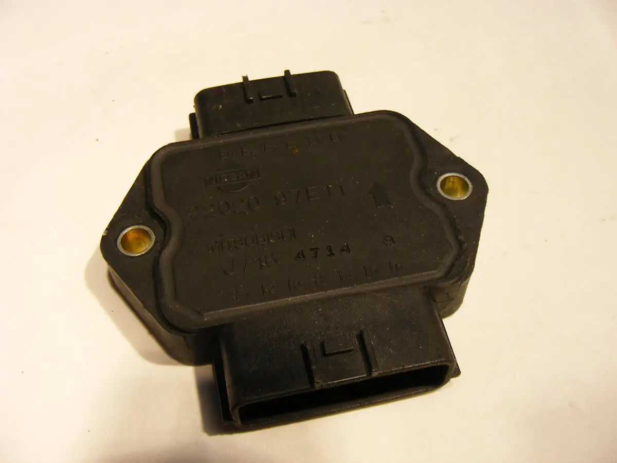 Subaru Svx 3.3 H6 Ignition Module Igniter 22438 Aa050 92 93 94 95 96 97 1