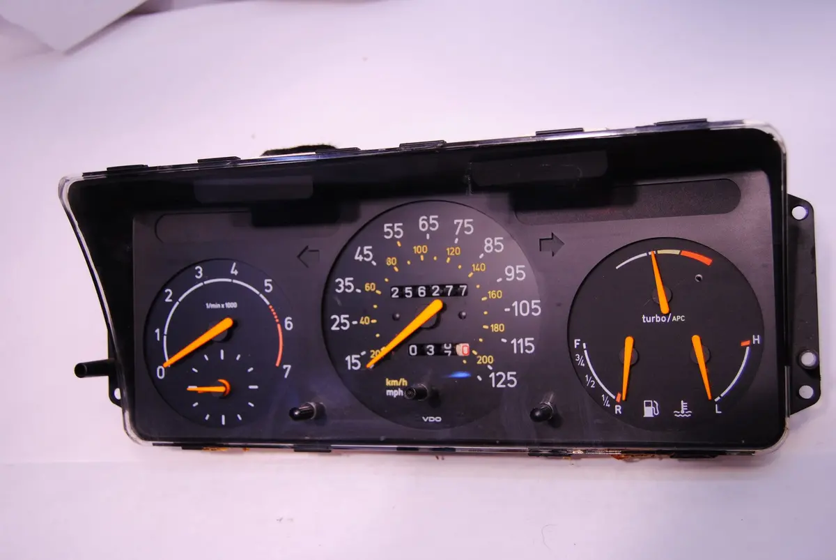 Saab 900 Turbo New Style Classic Complete Gauge / Instrument Cluster Assembly 92 93 94 1