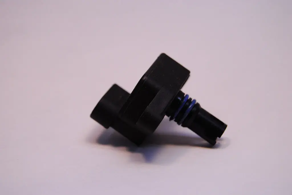 Saab 9-3 9-5 2.0 2.3 3.0 Turbo Air Intake Pressure Sensor 9197948 99 00 01 02 03 04 05 06 07 08 1