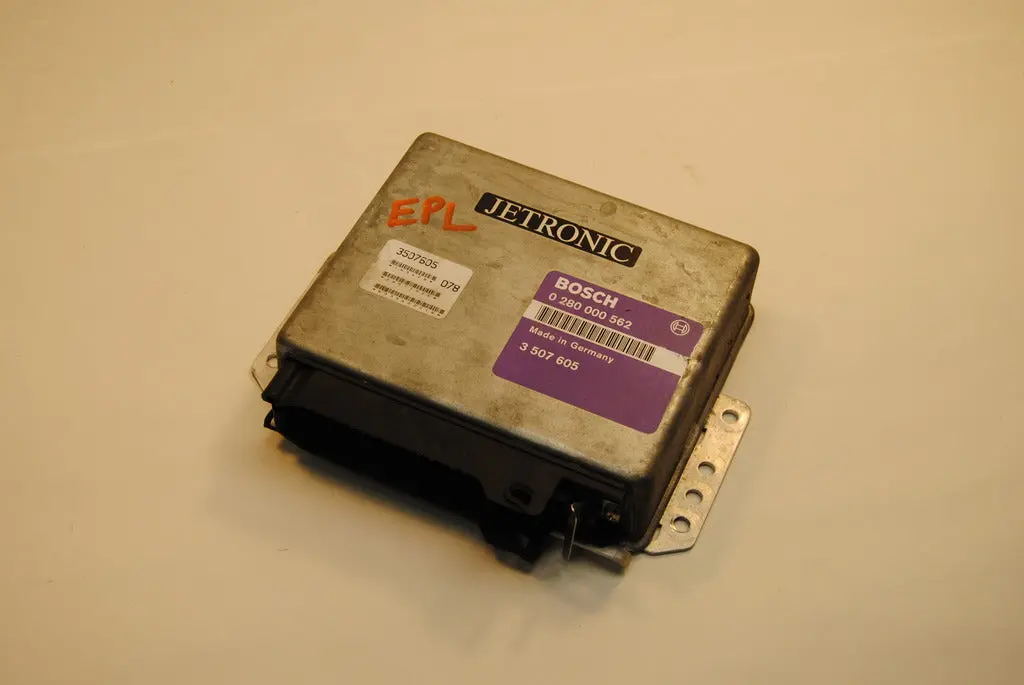 Volvo 740 240 16V Ecu Ecm Jetronic Computer 0280000562 1
