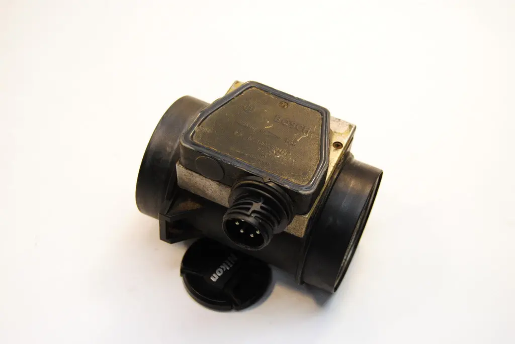 Bmw Bosch Air Flow Mass Meter E34 E36 325I 525I 0280213011 1