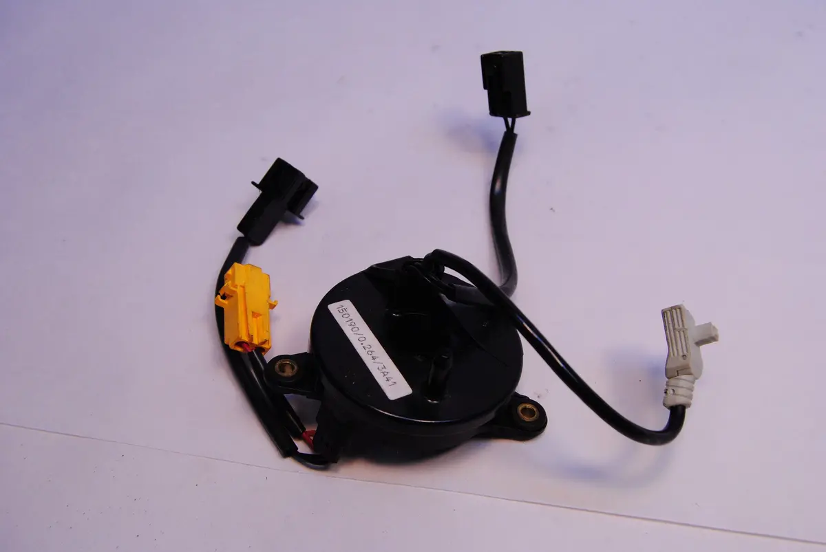 Saab Classic 900 90 91 92 93 94 Air-Bag / Horn Clock Spring / Contact Ring 32000159 1