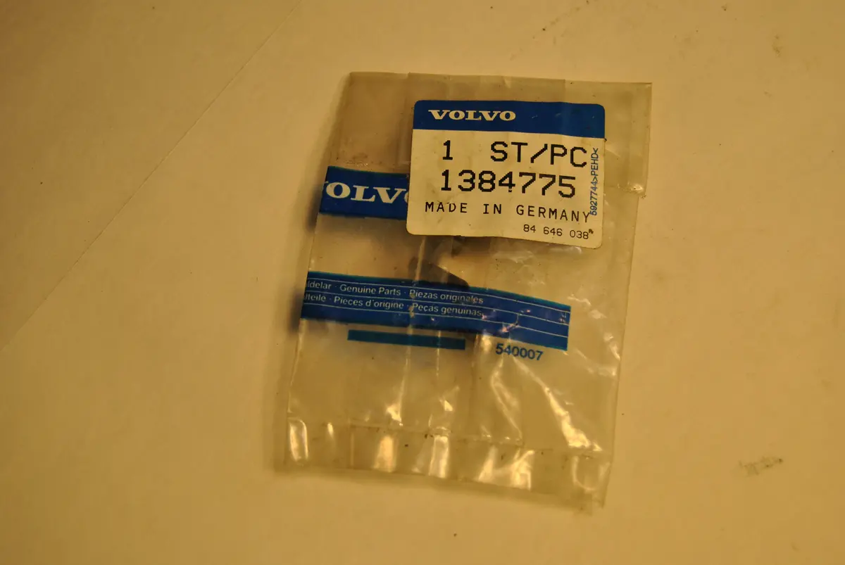 Volvo 240 Trip Meter Reset Switch Button 1384775 For Gauge Cluster 1