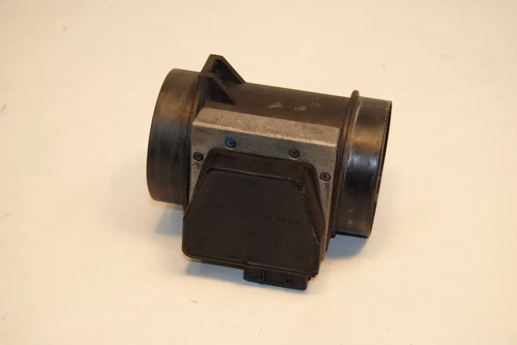 Volvo Genuine Bosch 960 / Saab 9000 Turbo Mass Air Flow Meter Sensor 0280213012 1