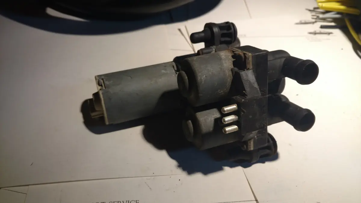 Mercedes W140 Heater Control Valve Solenoid S320 S420 S500 Cl500 S600 1408300784 1147412106 1