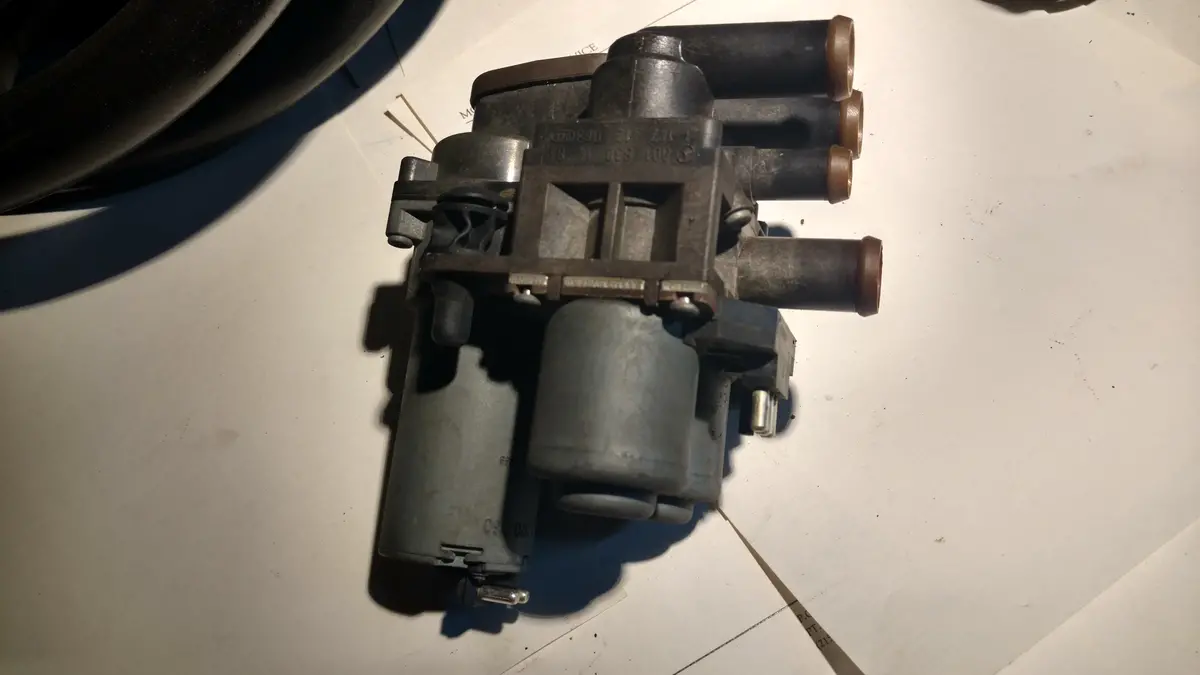 Mercedes W140 Heater Control Valve Solenoid S320 S420 S500 Cl500 S600 0018301484 1147412063 1